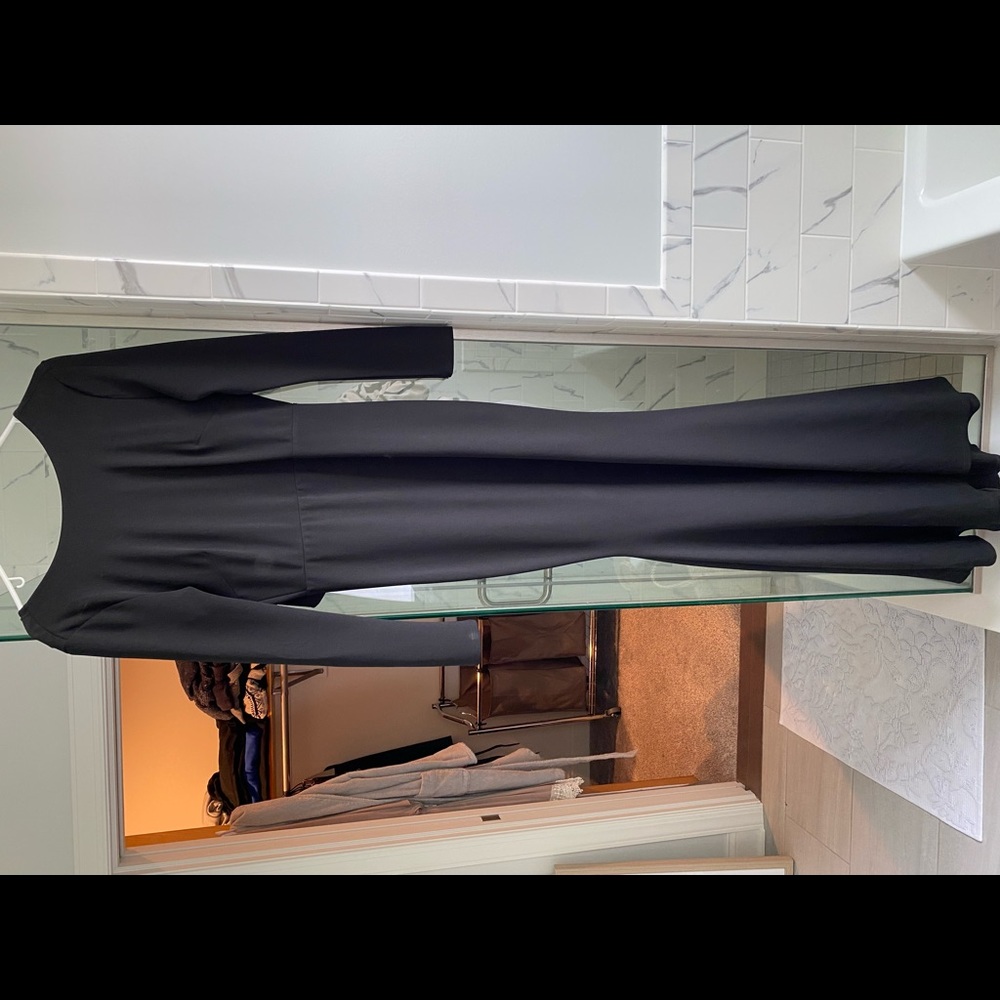 Windsor Black Gown